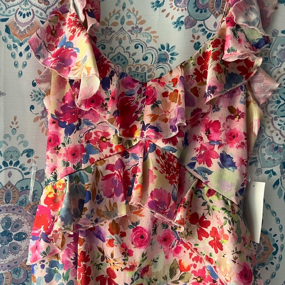 Floral Ruffle Maxi Dress - Picture 2 of 4